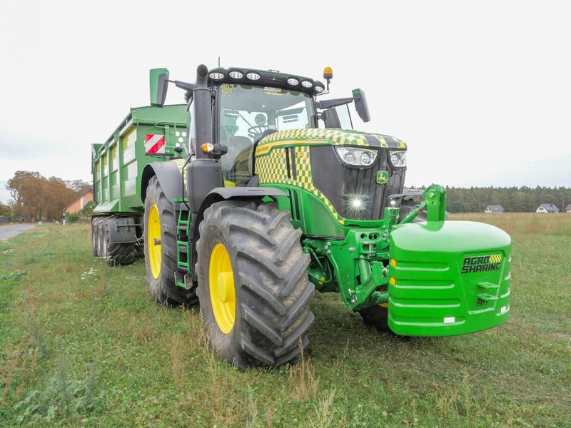 Olej do silnika John Deere