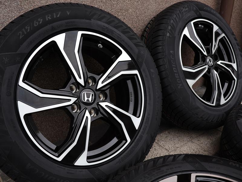 Wybór opon Honda CR-V