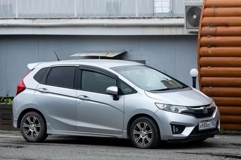 Wymiana żarówki w Honda Jazz