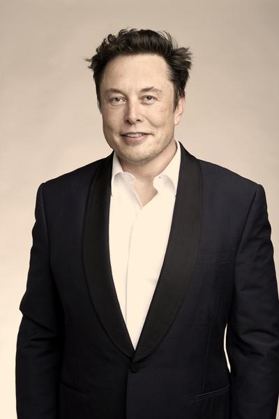 Transport ciężarowy i Tesla Semi