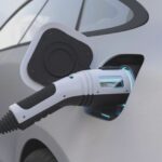 Czy ładowanie samochodu elektrycznego naprawdę jest darmowe? Poznaj kluczowe warunki!