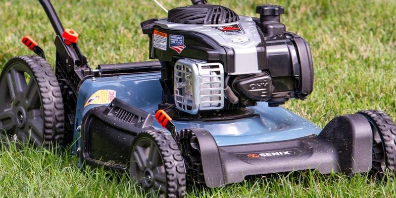 Jak właściwie dobrać ilość oleju do silnika Briggs & Stratton? Kluczowe informacje