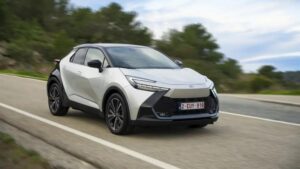 Sposoby na zwiększenie prędkości w wózku elektrycznym Toyota i unikanie problemów