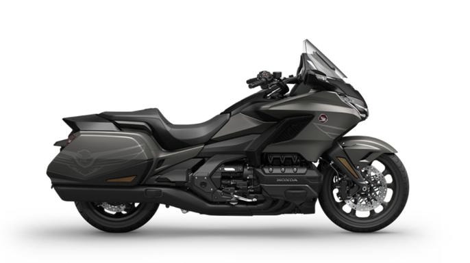 Honda Gold Wing – sprawdź, czy to idealny motocykl dla Ciebie!