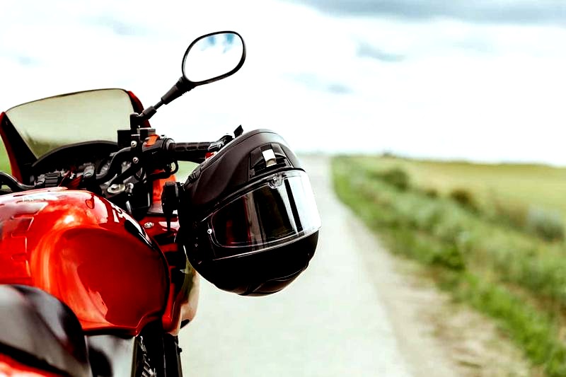 Ile naprawdę kosztuje prawo jazdy na motor 125? Oto ukryte wydatki, które musisz znać!