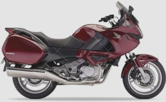 Ile oleju potrzebuje silnik Honda Deauville 700? Kluczowe informacje w pigułce