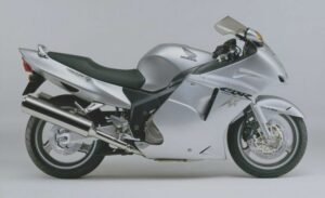 Czy warto kupić Honda CBR 1100XX: zalety i wady, które warto znać