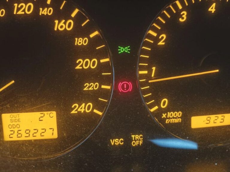Jak vsc system Toyota działa i zwiększa bezpieczeństwo na drodze?