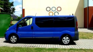 Opel Vivaro: jaki silnik wybrać, by uniknąć błędów i oszczędzać paliwo