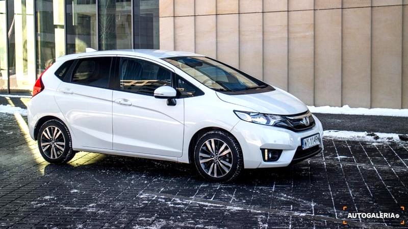 Praktyczny poradnik: ile oleju potrzebuje Honda Jazz i jak go dobrać
