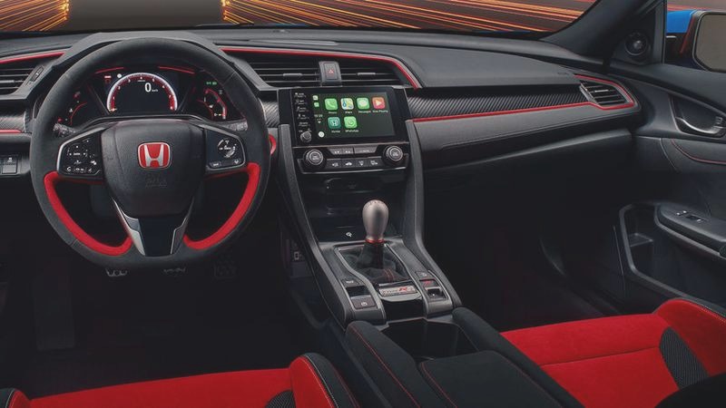 Skuteczne sposoby na poprawę osiągów Honda Civic Type R z zawieszeniem Koni