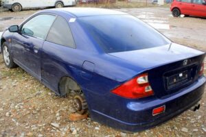 Gdzie jest rezystor dmuchawy Honda Civic VII? Znajdź go i uniknij kosztownej naprawy
