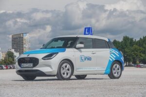 Ile trwa kurs na prawo jazdy B? Terminy, etapy i najważniejsze różnice