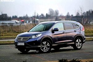 Honda CR-V 2.2 diesel: ile oleju do silnika i jak uniknąć kosztownego błędu